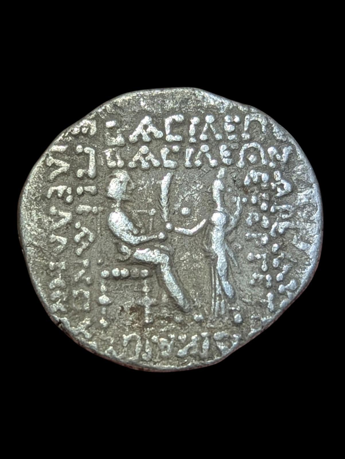 THE PARTHIAN KINGDOM, PHRAATES IV (CIRCA 38-2 BC) SILVER Tetradrachm Mint Tigris