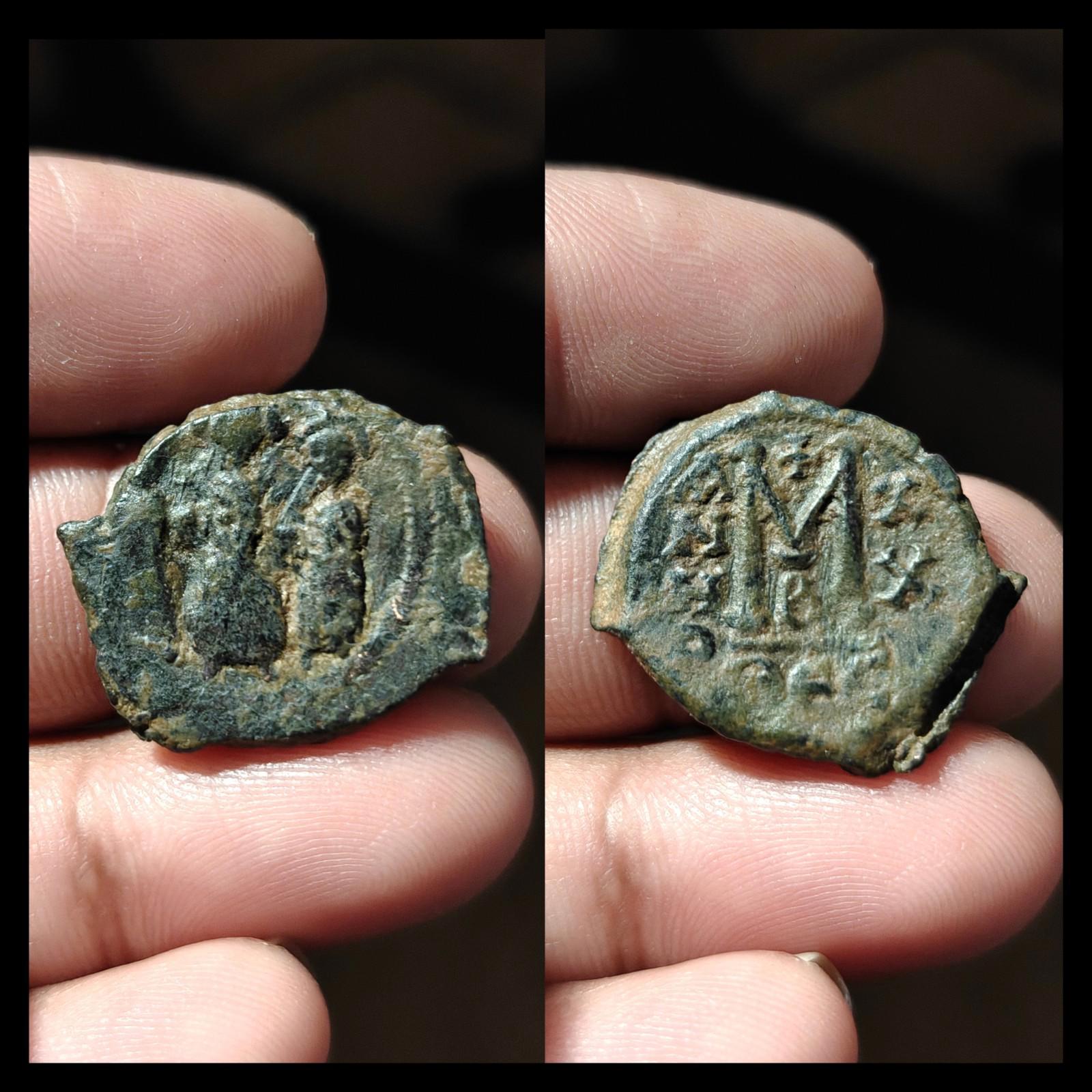 Umayyad Bronze Fals Islamic Byzantine Period Three Standing Caliphs Coin