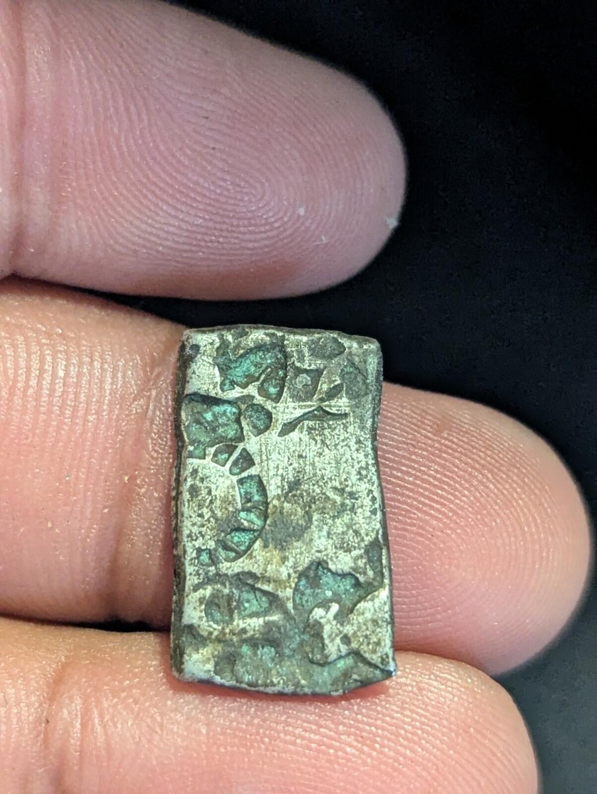 India ⭐ INDUS Valley Mayuriyan Punch ⭐ silver Coin 300 BC