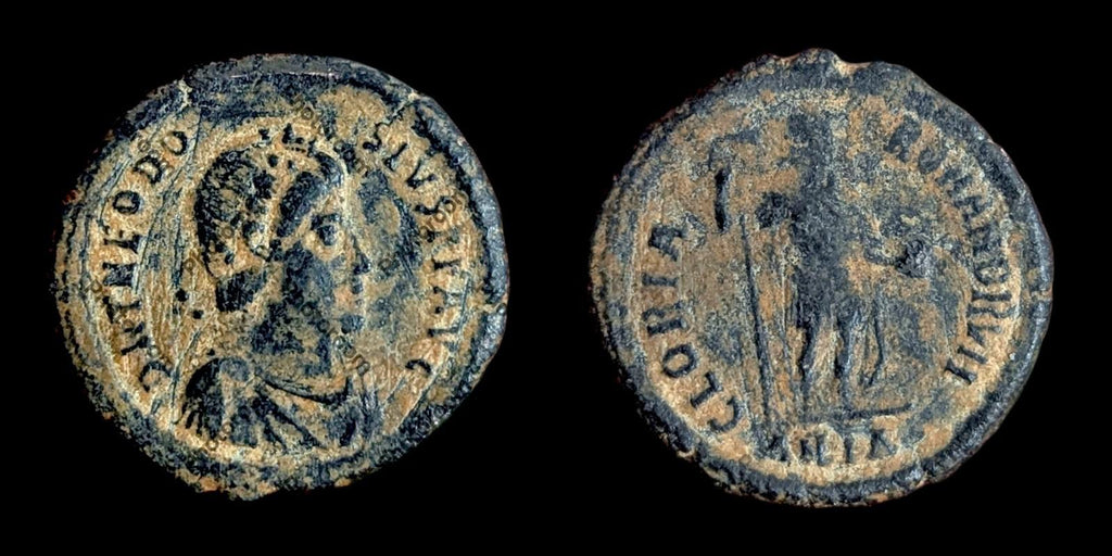 Roman coin of Theodosius I - Antioch , maiorina, Gloria Romanorum. AE2, 5.3 Gr