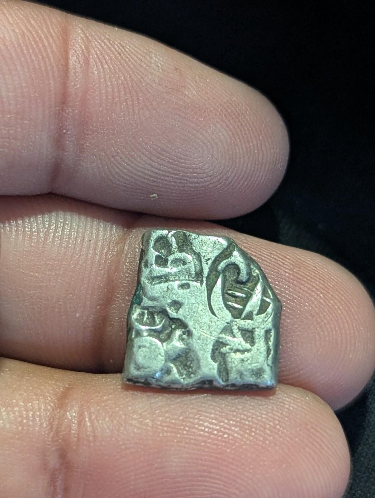 India ⭐ INDUS Valley Mayuriyan Punch ⭐ silver Coin 300 BC