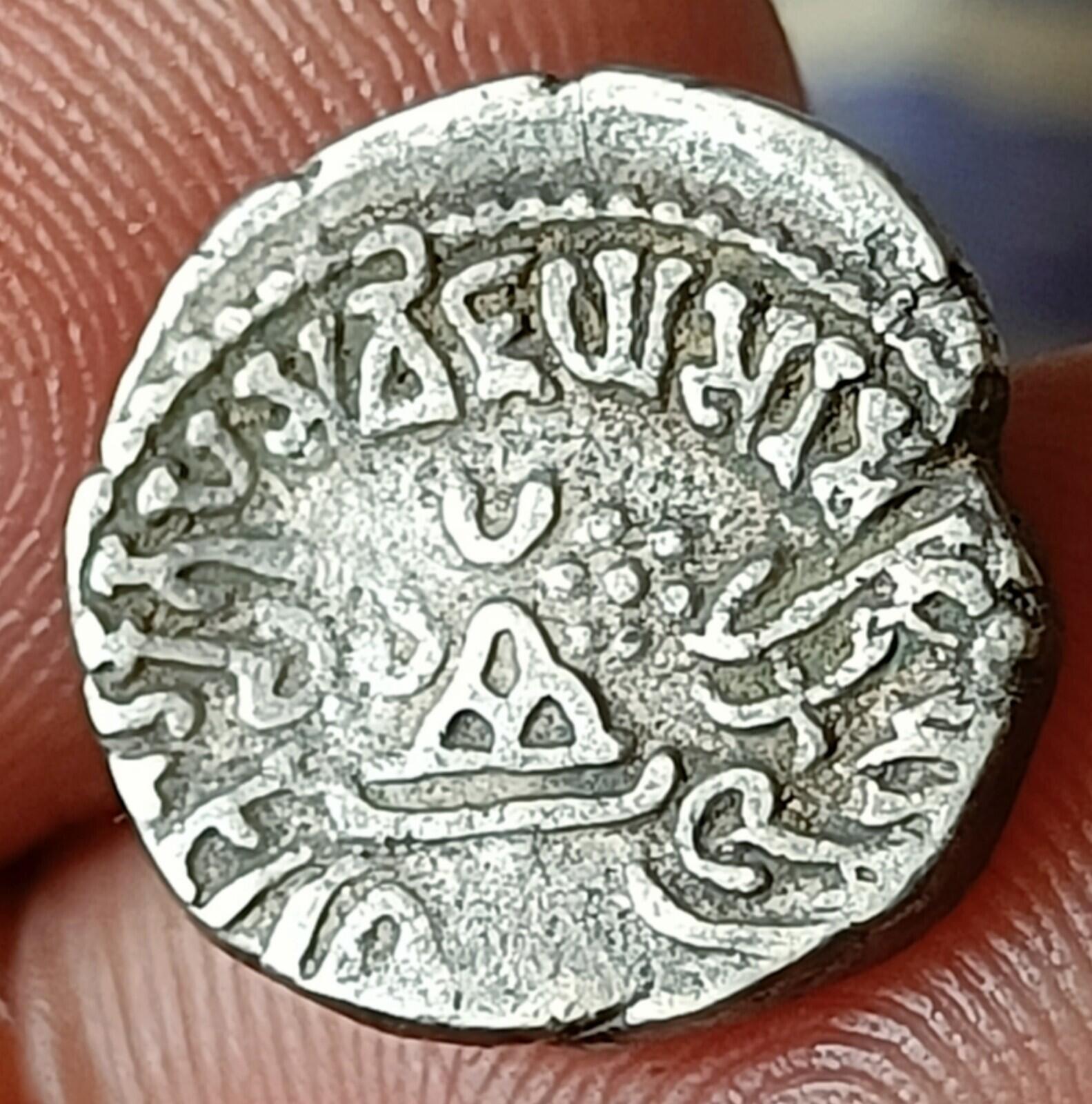 #AB75#India SILVER coin of VISHAV sena Western Kshatrapas.Indo-Scythian rulers