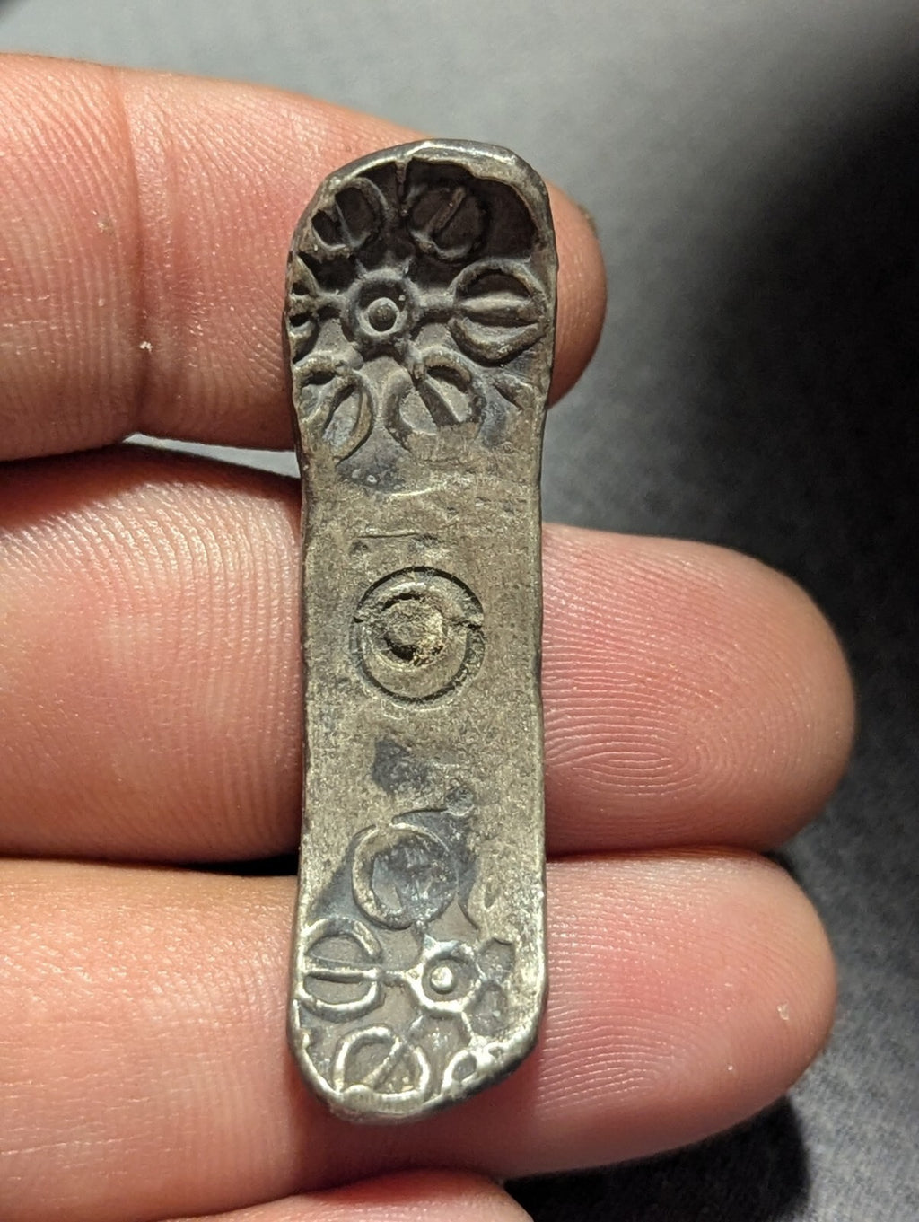 ⭐INDIA⭐. Ancient GANDHARA JANAPADA Authentic OLD 600 B.C Silver Bent Bar.
