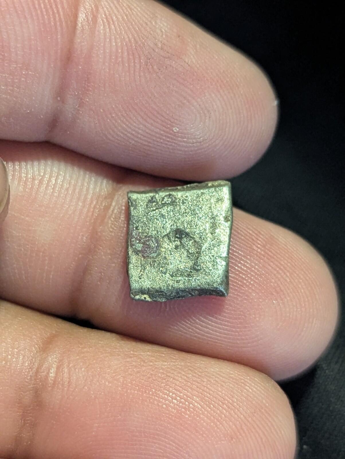 India ⭐ INDUS Valley Mayuriyan Punch ⭐ silver Coin 300 BC