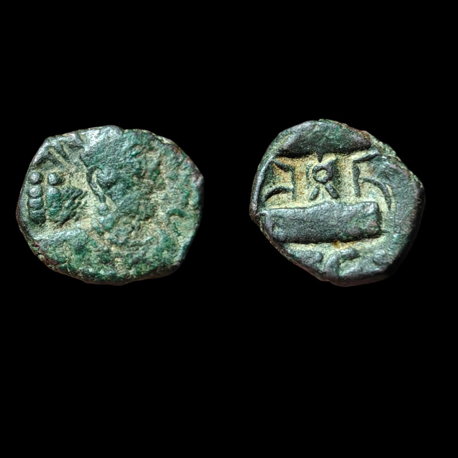 KUSHANO SASANIAN. AE UNIT. HORMIZD I KUSHANSHAH, 265-295 AD. FIRE ALTAR REVERSE#