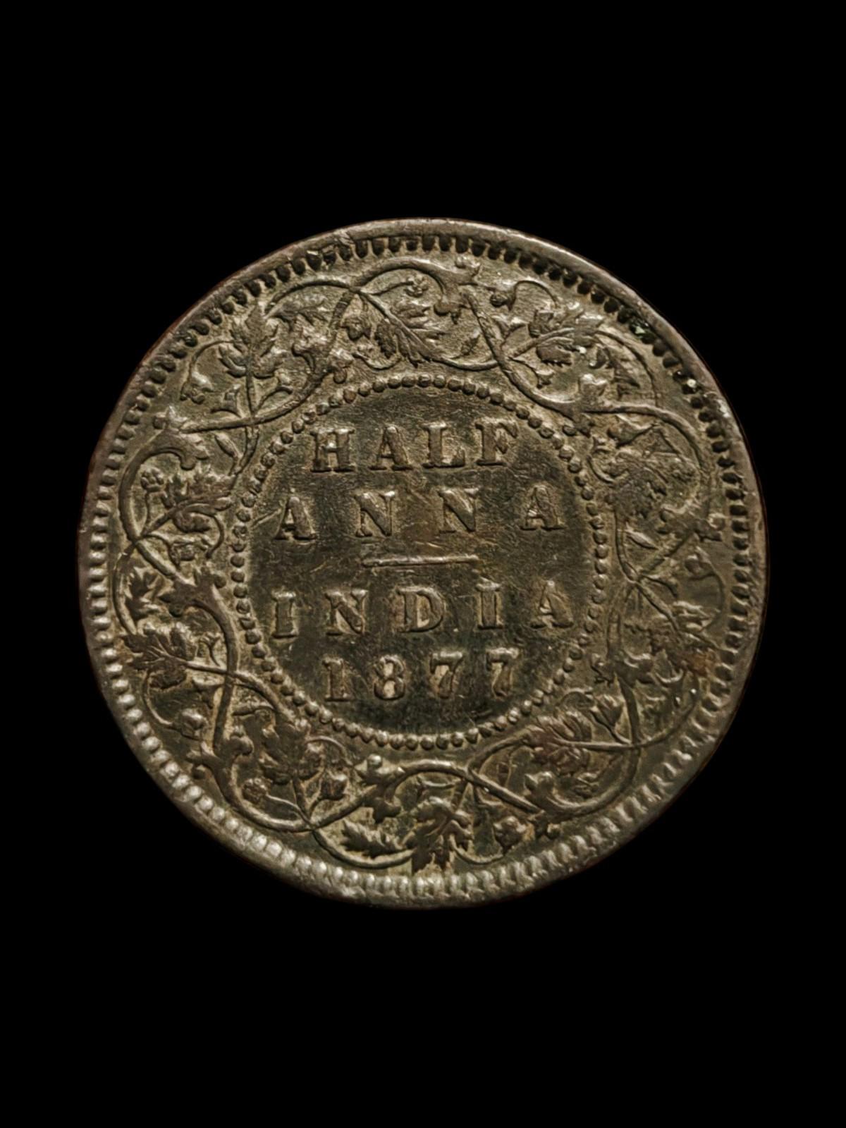 1877 Inde Britannique Victoria Half Anna Mamba Noire Wow Grade Hôtel des Monnaies de Calcutta