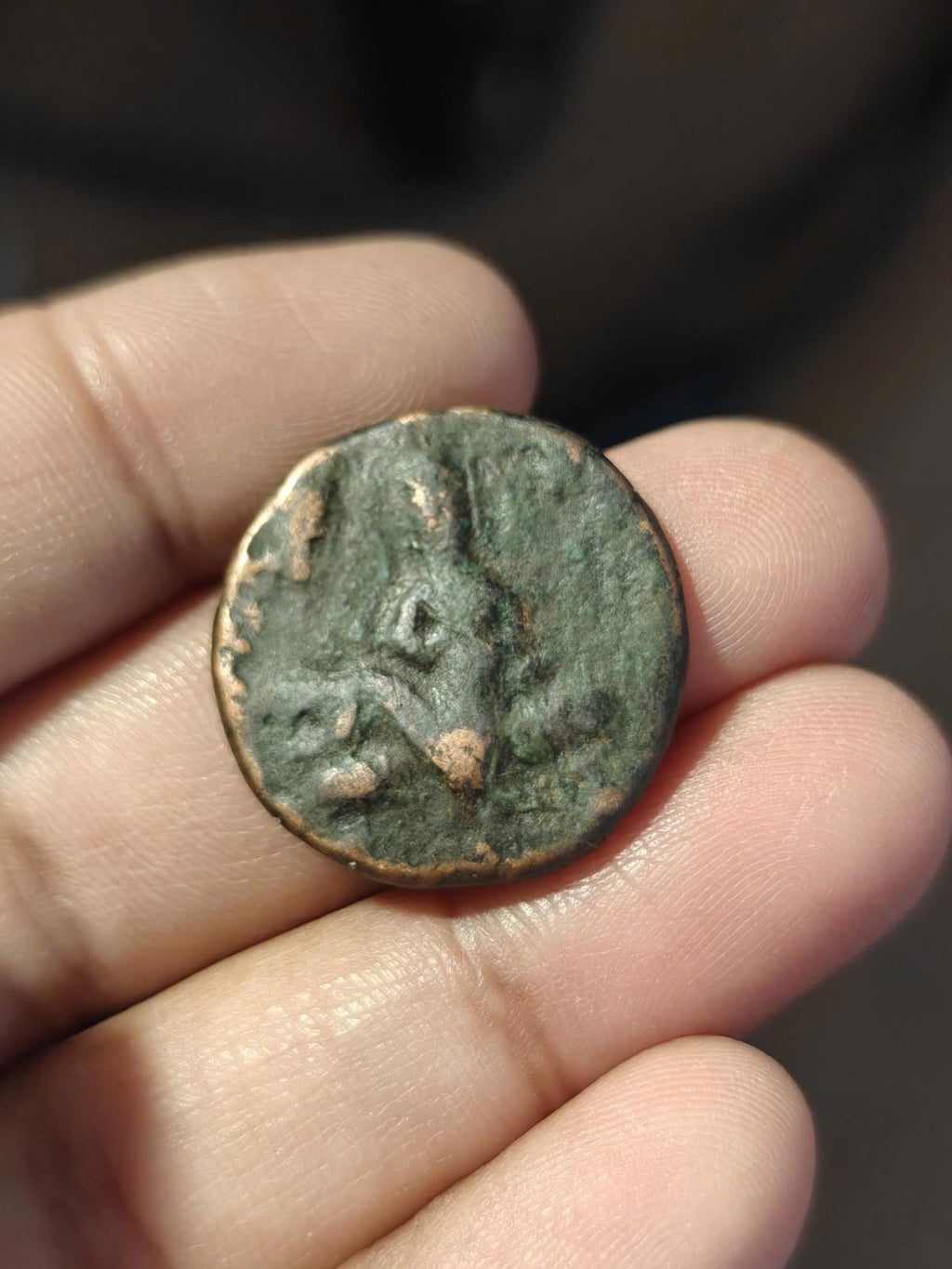 INDE, KUSHAN: Tétradrachme d'Huvishka à Athsho en tailleur. Rare#