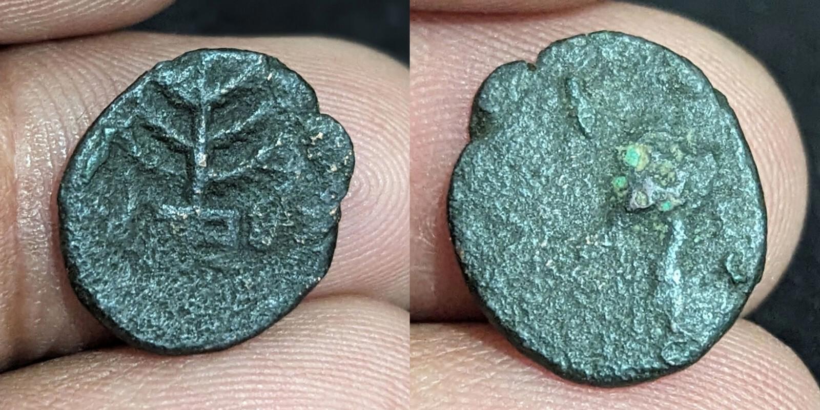 Ancient Taxila city state (Pushkalavati). 185-160 B.C. Æ unit. Rare