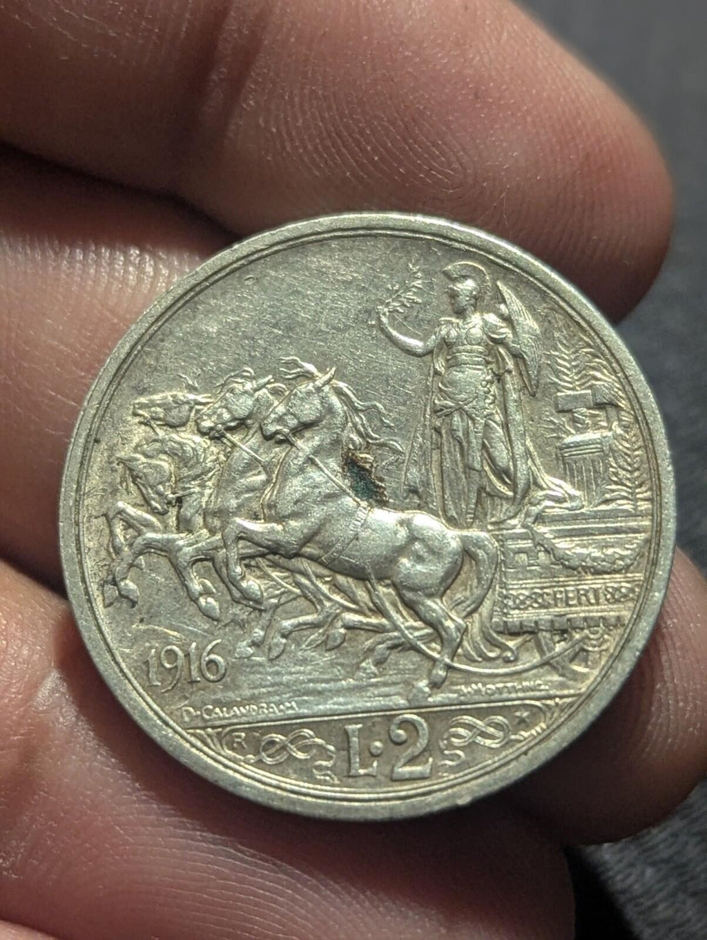 Italy 1916 Unc 2 Lire Lira Silver Coin Quadriga Victor Emmanuel III Nice Patina