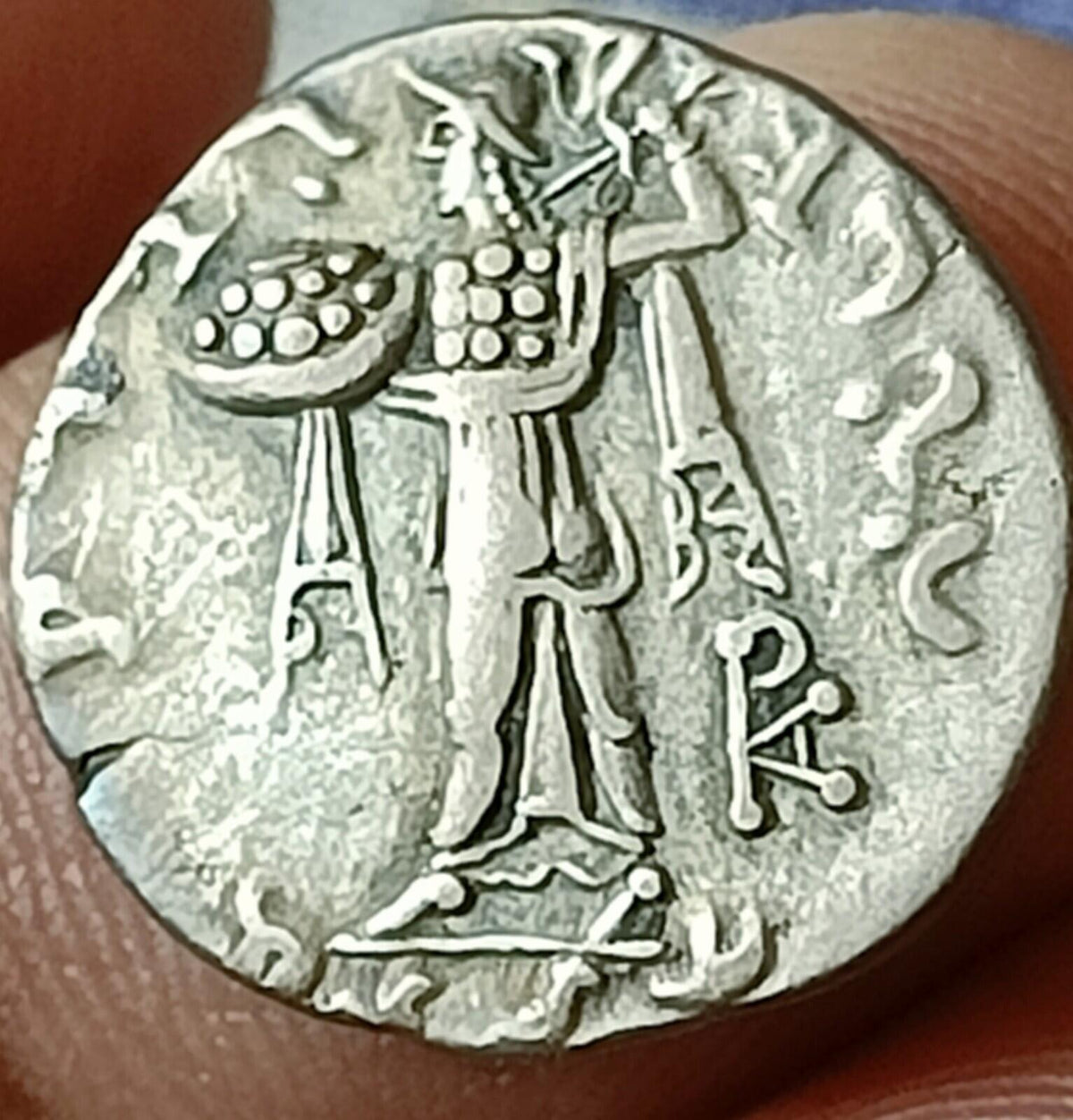#N7#Excellente qualité Inde Grec MENANDER drachme en argent 2,3g Tête casquée 135 av. J.-C.