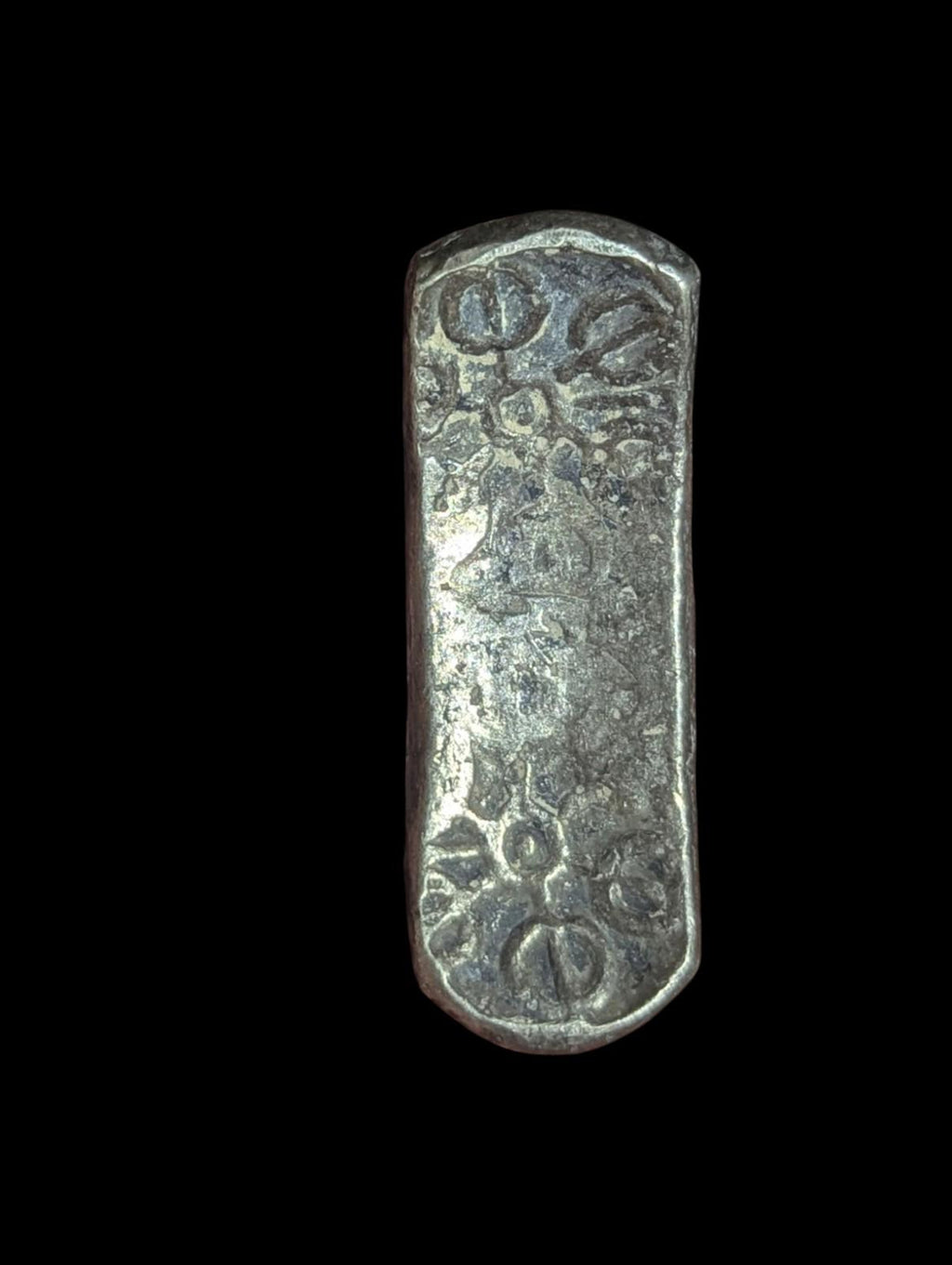 ⭐INDIA⭐. Ancient GANDHARA JANAPADA Authentic OLD 600 B.C Silver Coin Bent Bar.
