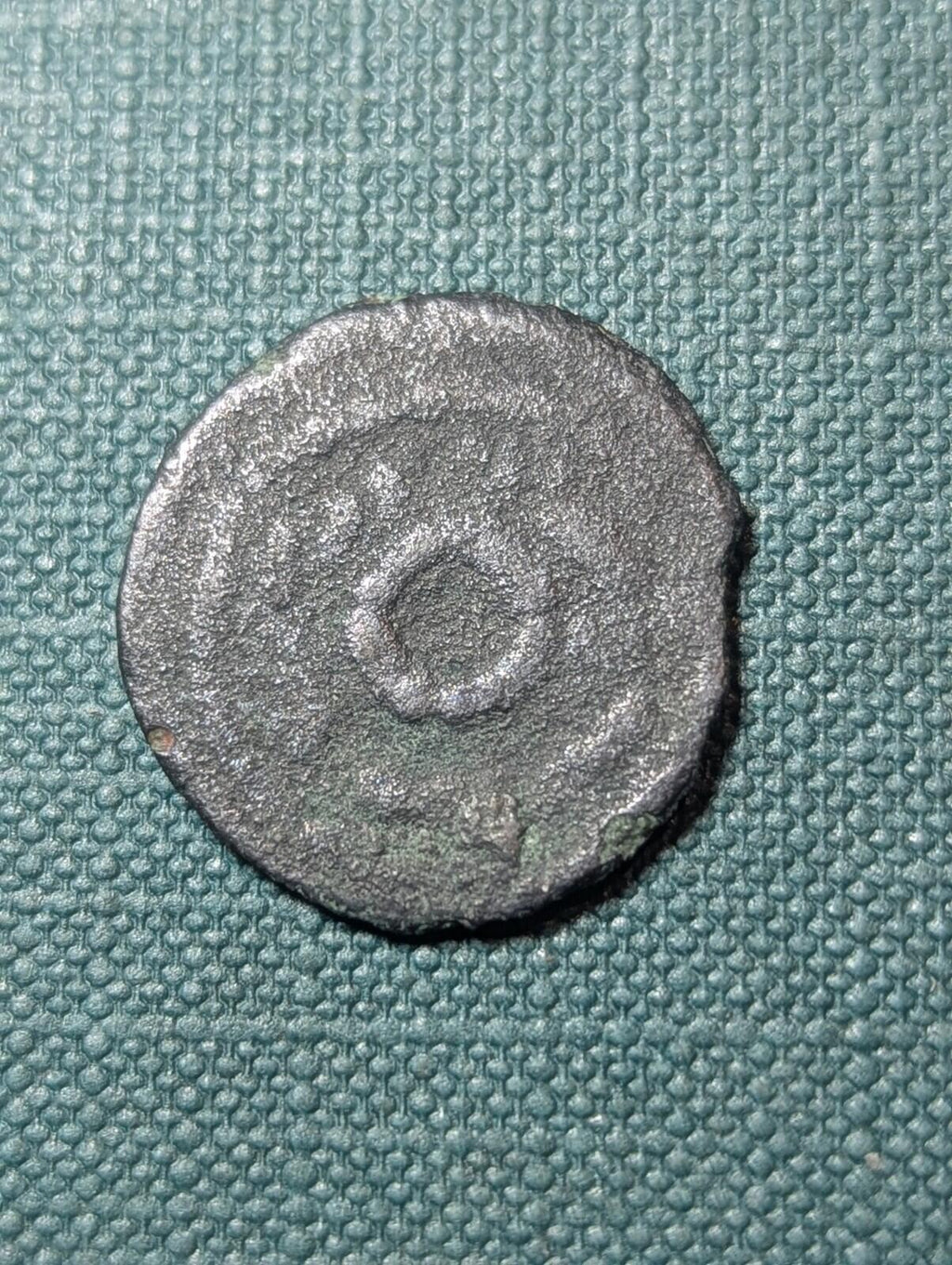 Islamic, Umayyad (AH 65-132 / 661-750 AD). Early Post-Reform Anonymous, AE Fals.