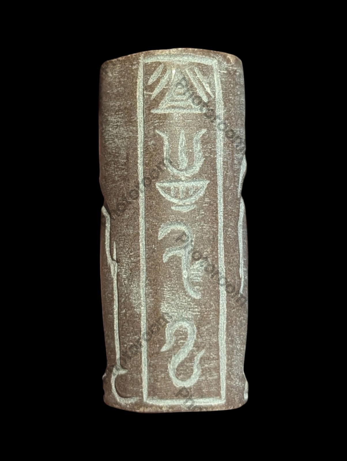 Agate Stone King Ancient Near Eastern  Cylinder Intaglio Bead