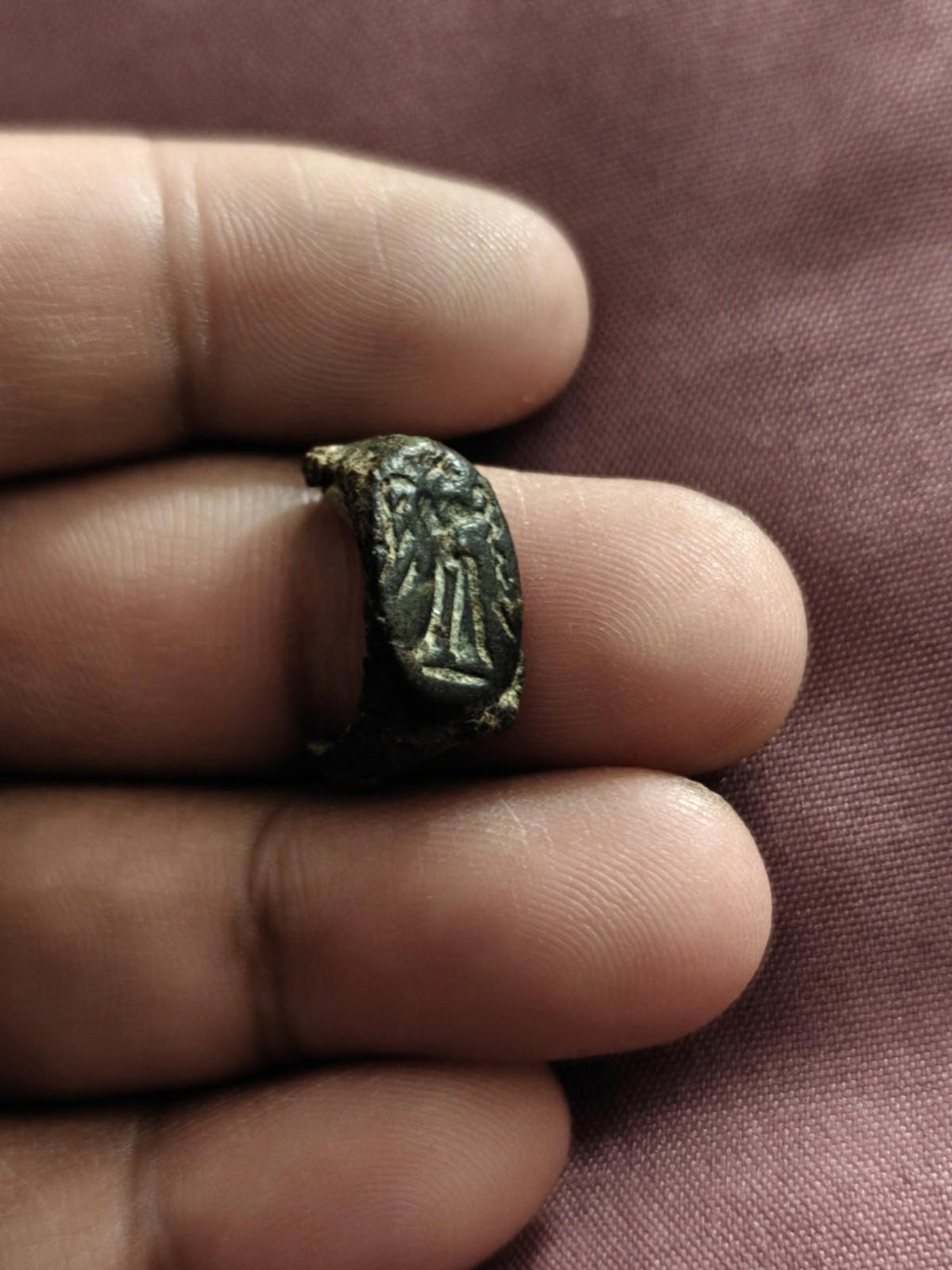 Ancient Greek / Roman / Byzantine ring Victory Circa 100 BC To 1 AD