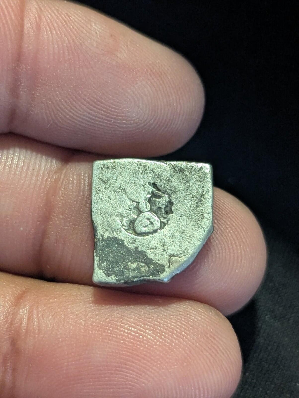 India ⭐ INDUS Valley Mayuriyan Punch ⭐ silver Coin 300 BC