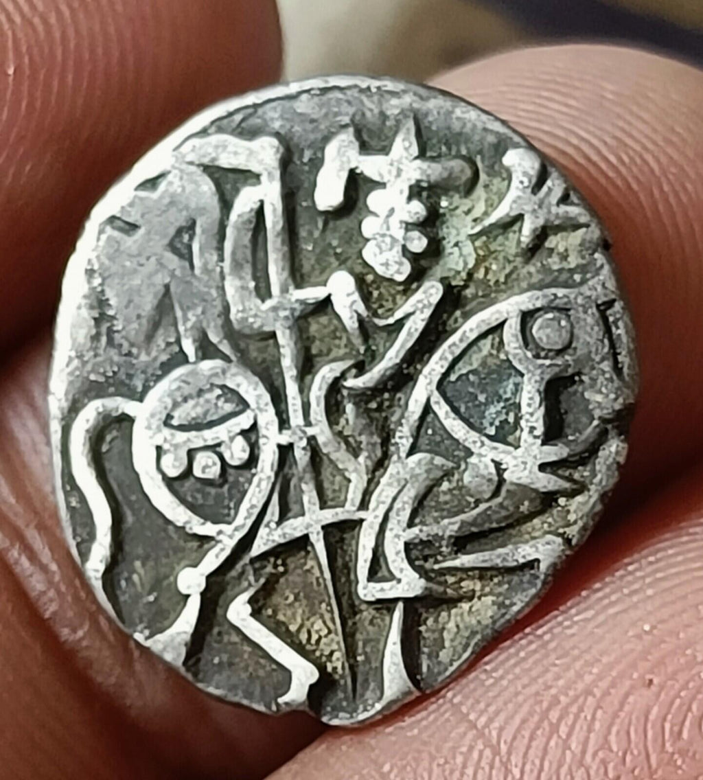 #PD10#Indian Indus valley Area Samanta Deva (850 AD) silver HORSE & BULL coin.