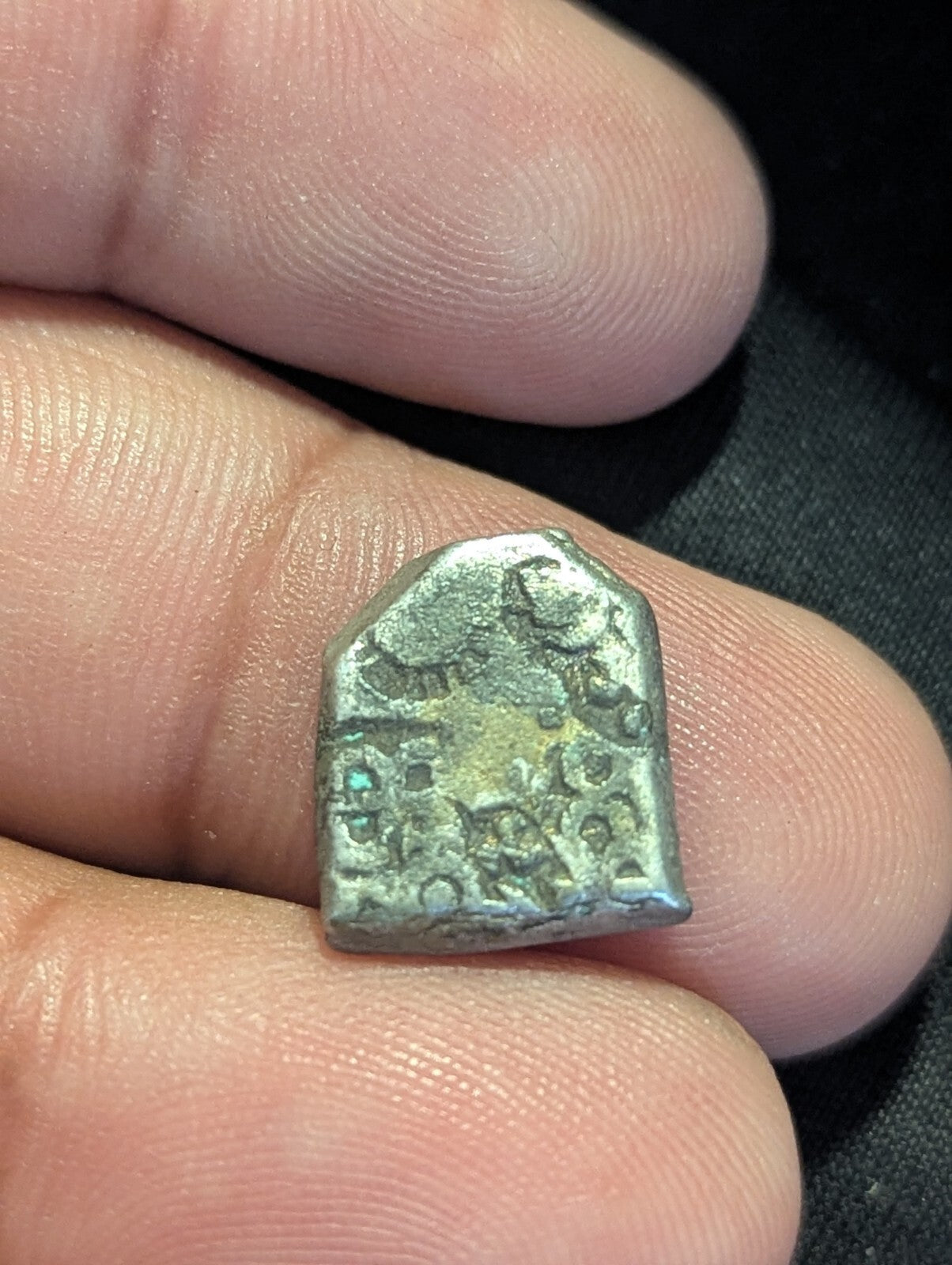 India ⭐ INDUS Valley Mayuriyan Punch ⭐ silver Coin 300 BC