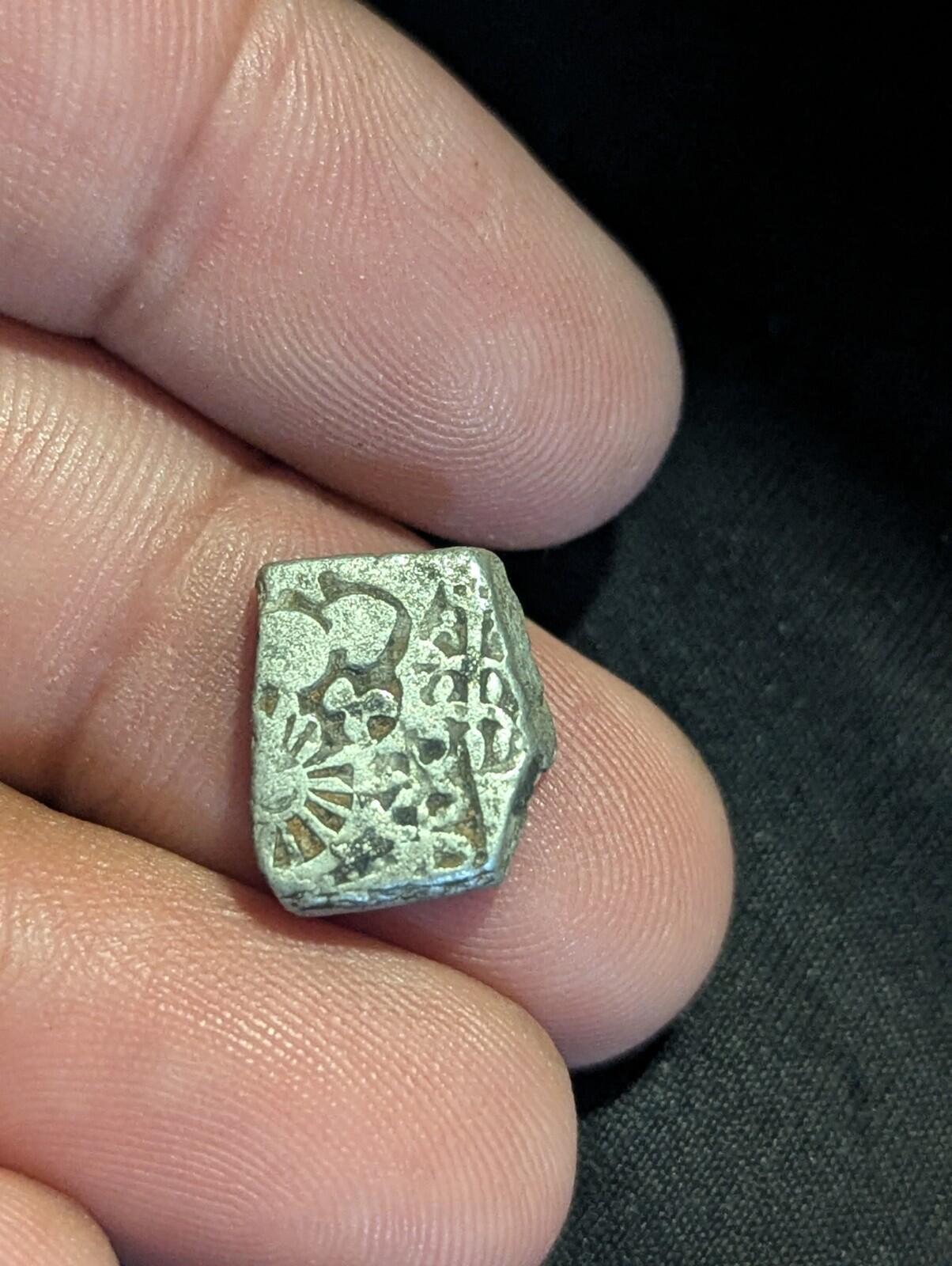 India ⭐ INDUS Valley Mayuriyan Punch ⭐ silver Coin 300 BC.'.!