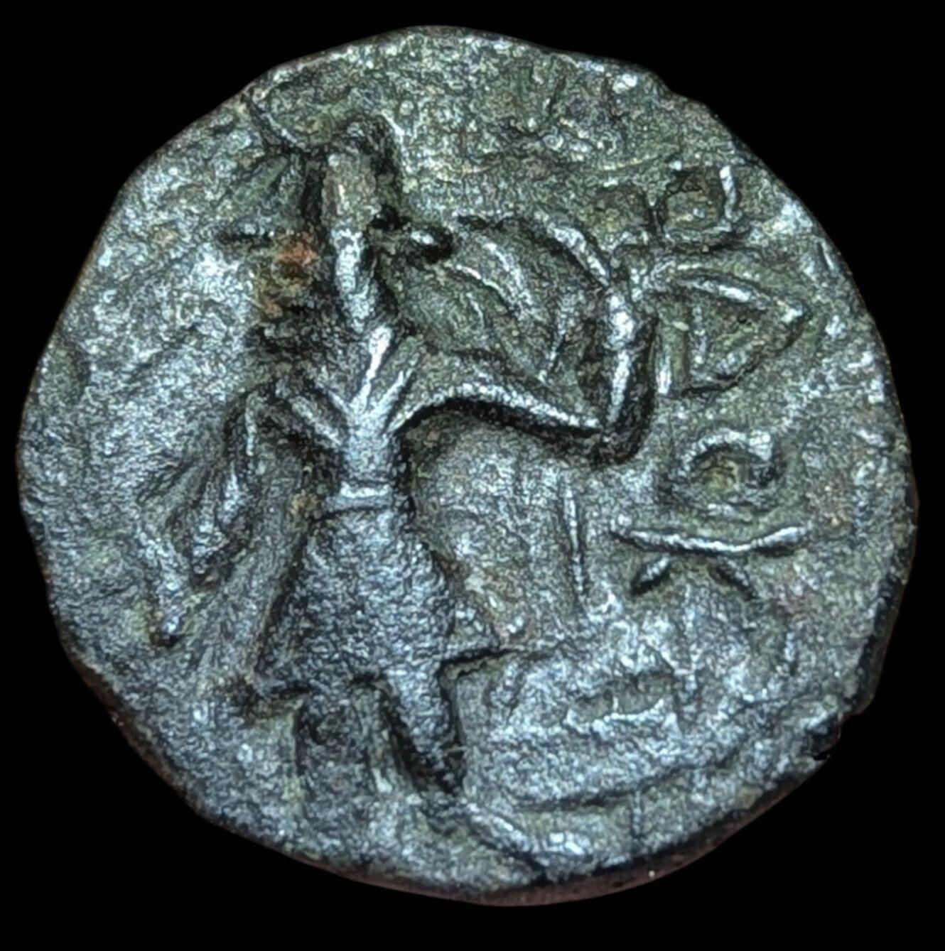 Dynastie Kushan, Kanishka Ier, drachme en bronze ou 1/4 d'unité, v. 128-150 de notre ère, RARE