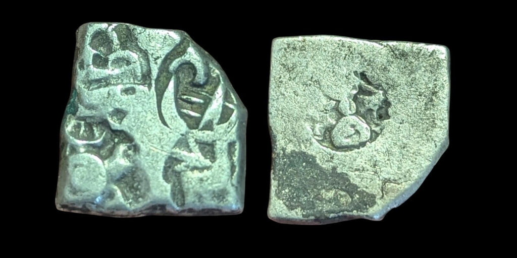 India ⭐ INDUS Valley Mayuriyan Punch ⭐ silver Coin 300 BC
