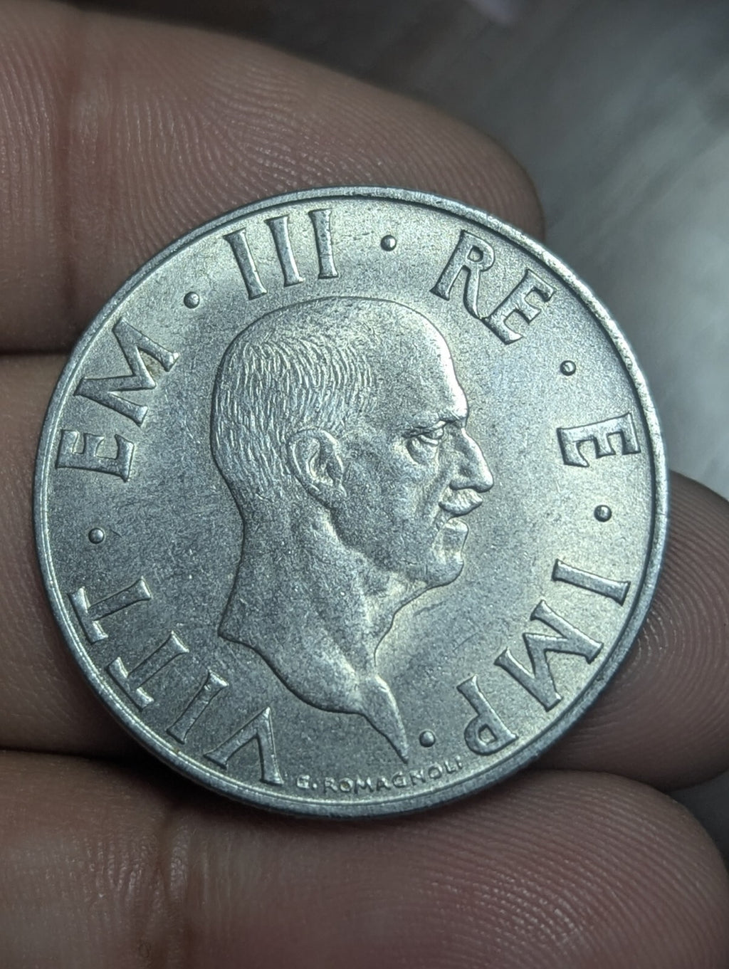 WWII 1939-1941 Italy Vittorio Emanuele III 2 Lire Coin, MUSSOLINI