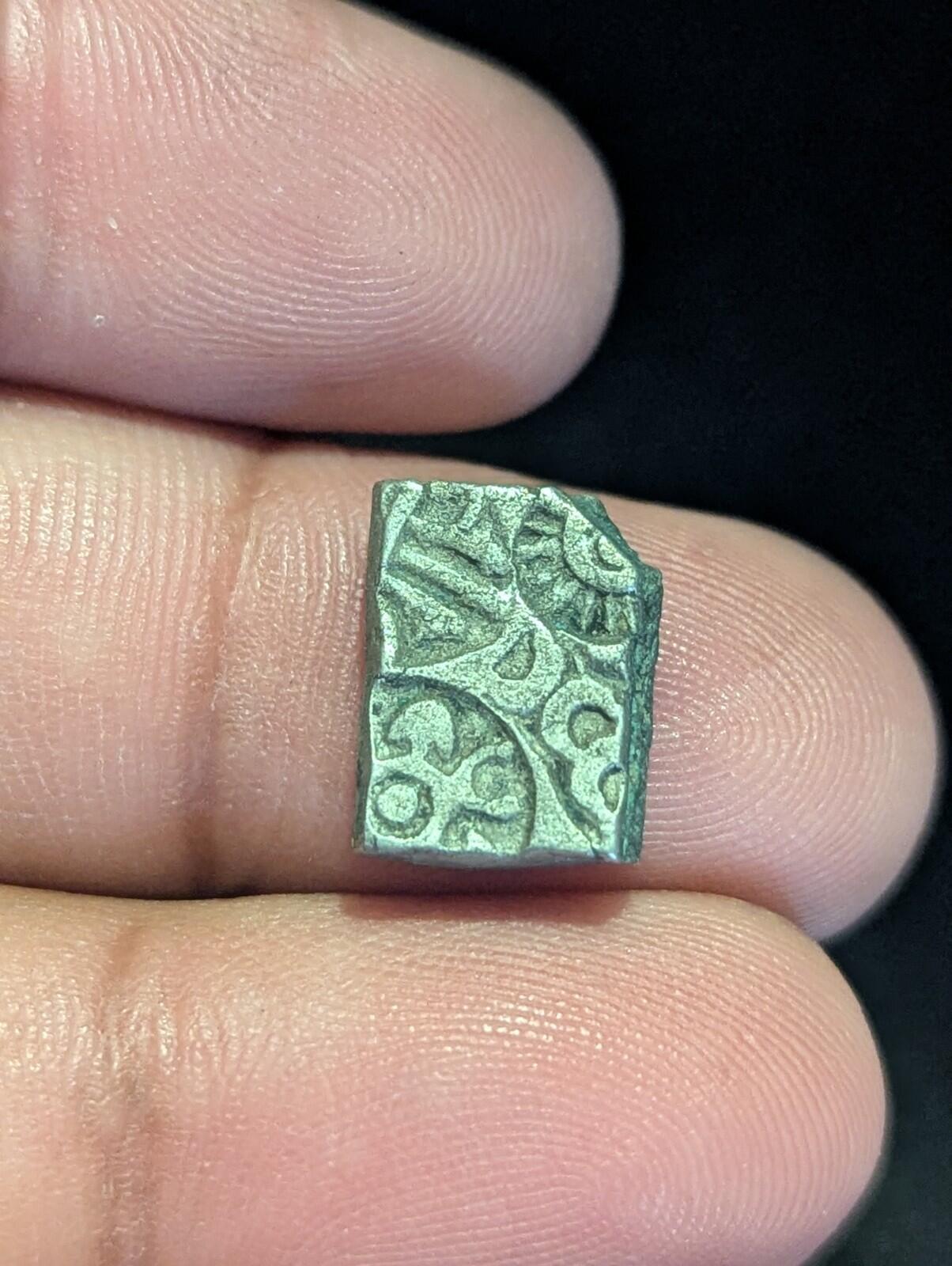 India ⭐ INDUS Valley Mayuriyan Punch ⭐ silver Coin 300 BC