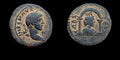 HÉLIOGABALE, 218-222 APR. J.-C. AE 17. LAODICÉE AD MARE. REVERS : TYCHÉ DANS UN SANCTUAIRE.