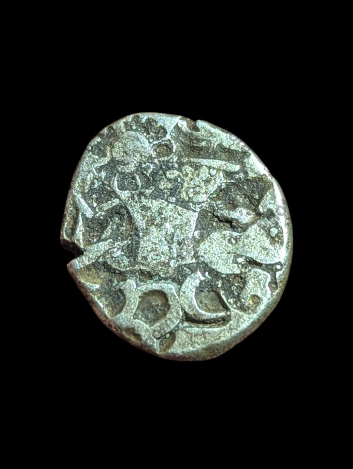 India ⭐ INDUS Valley Mayuriyan Punch ⭐ silver Coin 300 BC