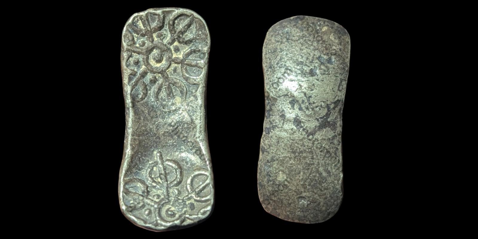 ⭐INDIA⭐. Ancient GANDHARA JANAPADA Authentic OLD 600 B.C Silver Coin Bent Bar.