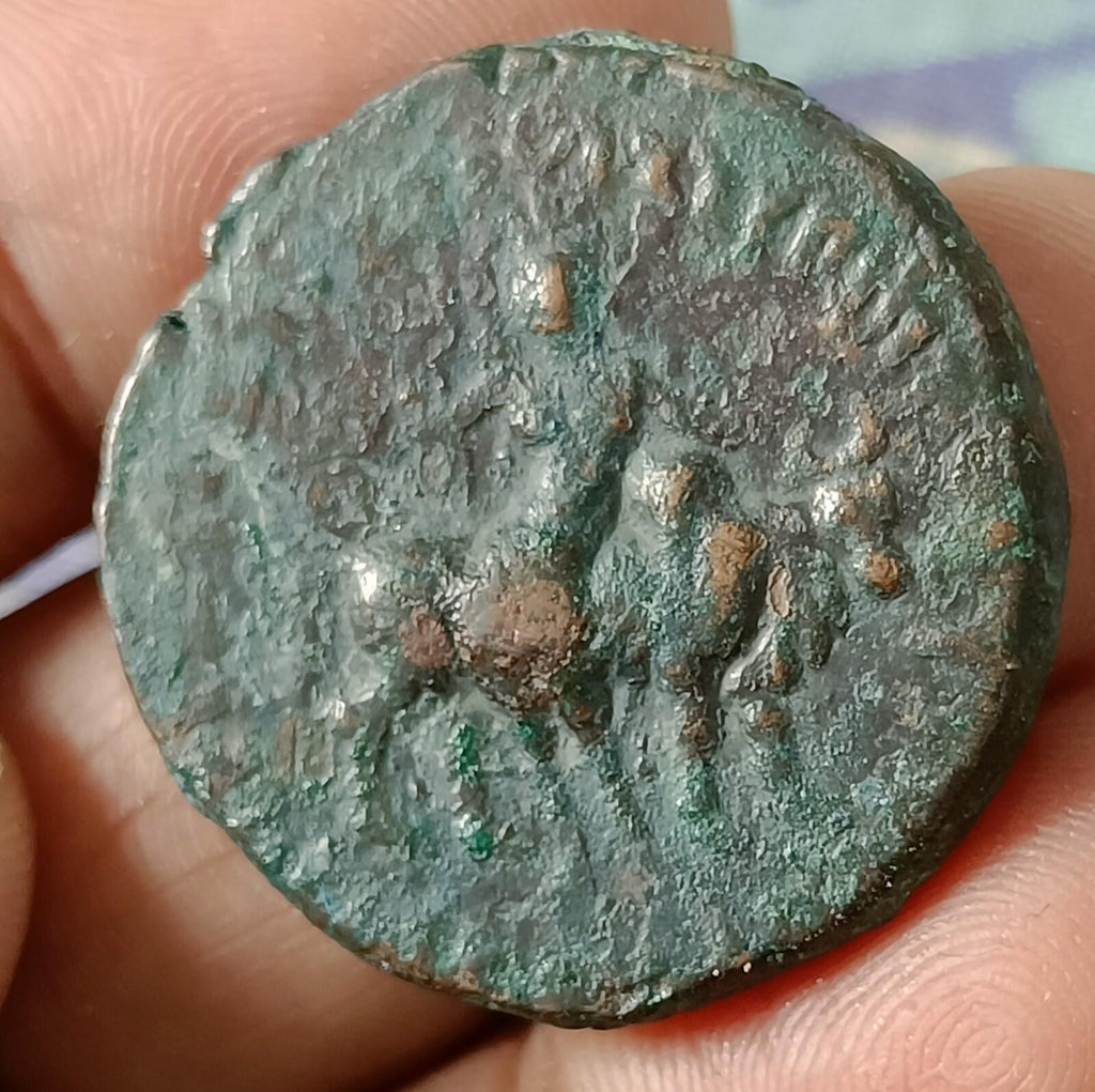 #G57#Ancient Indian KUSHAN  Dynasty King VIMA KADPHISIS 15 gm copper 80-200 AD