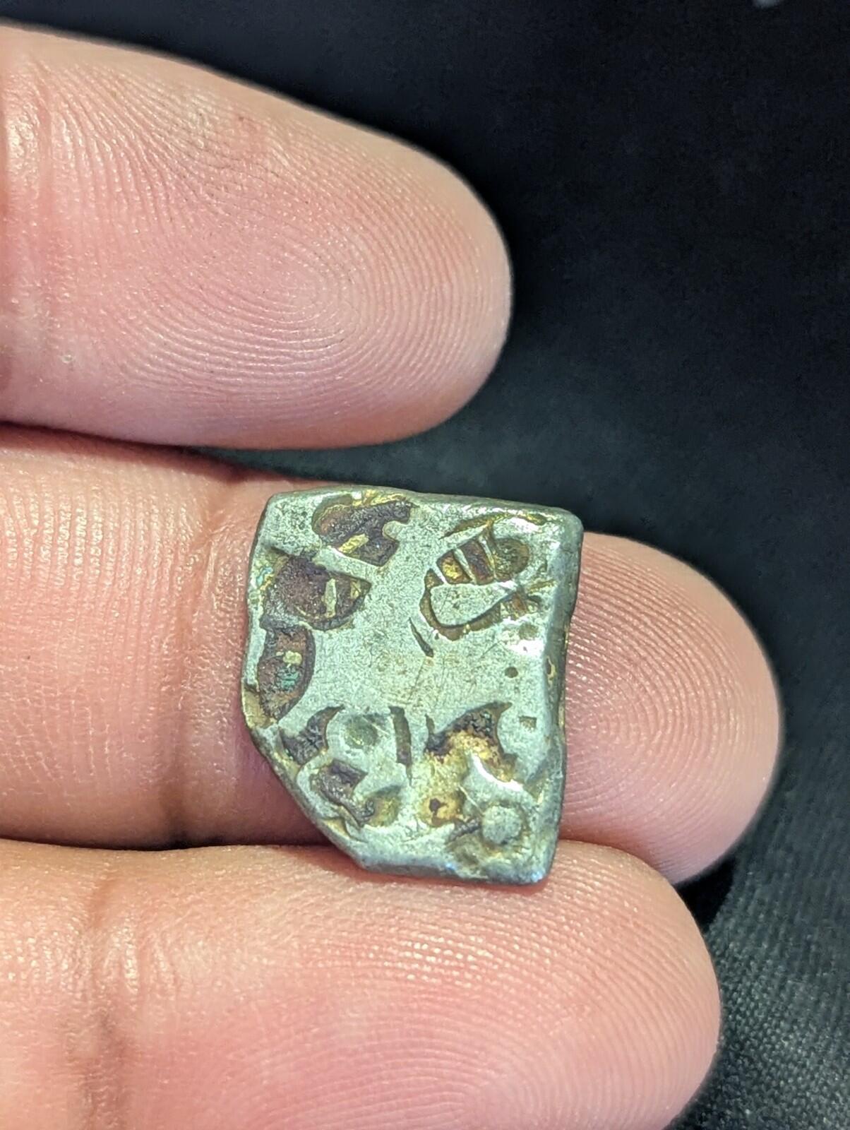 India ⭐ INDUS Valley Mayuriyan Punch ⭐ silver Coin 300 BC