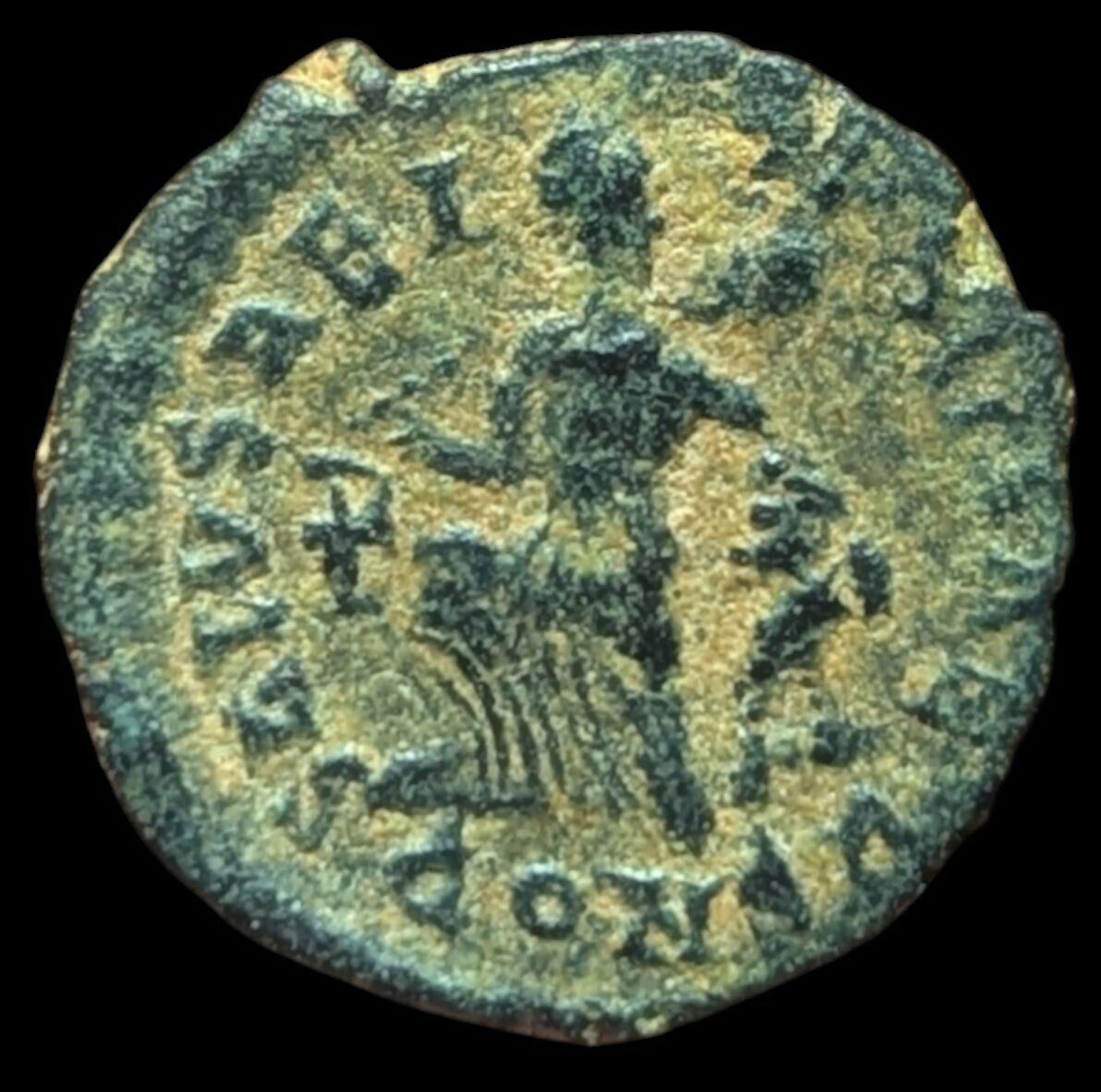 Ancient Roman coin Arcadius 388AD Victory wreath captive chi-rho