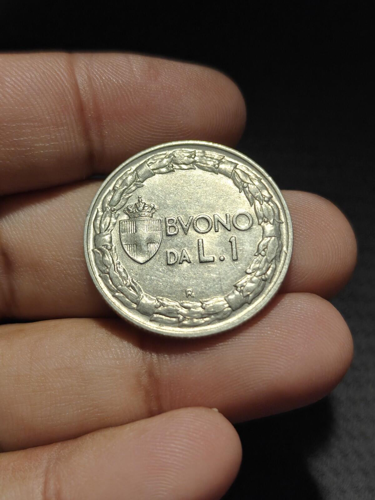 1922 Italie Une 1 Lire Femme assise à gauche Nickel Monnaie du monde Monnaie rare
