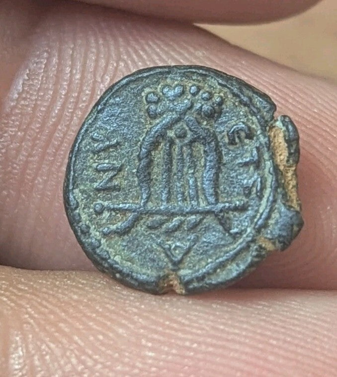 Monnaie romaine AE16 Antioche Bronze Pseudo-Autonome Lyre 62-63 ap. J.-C. Néron