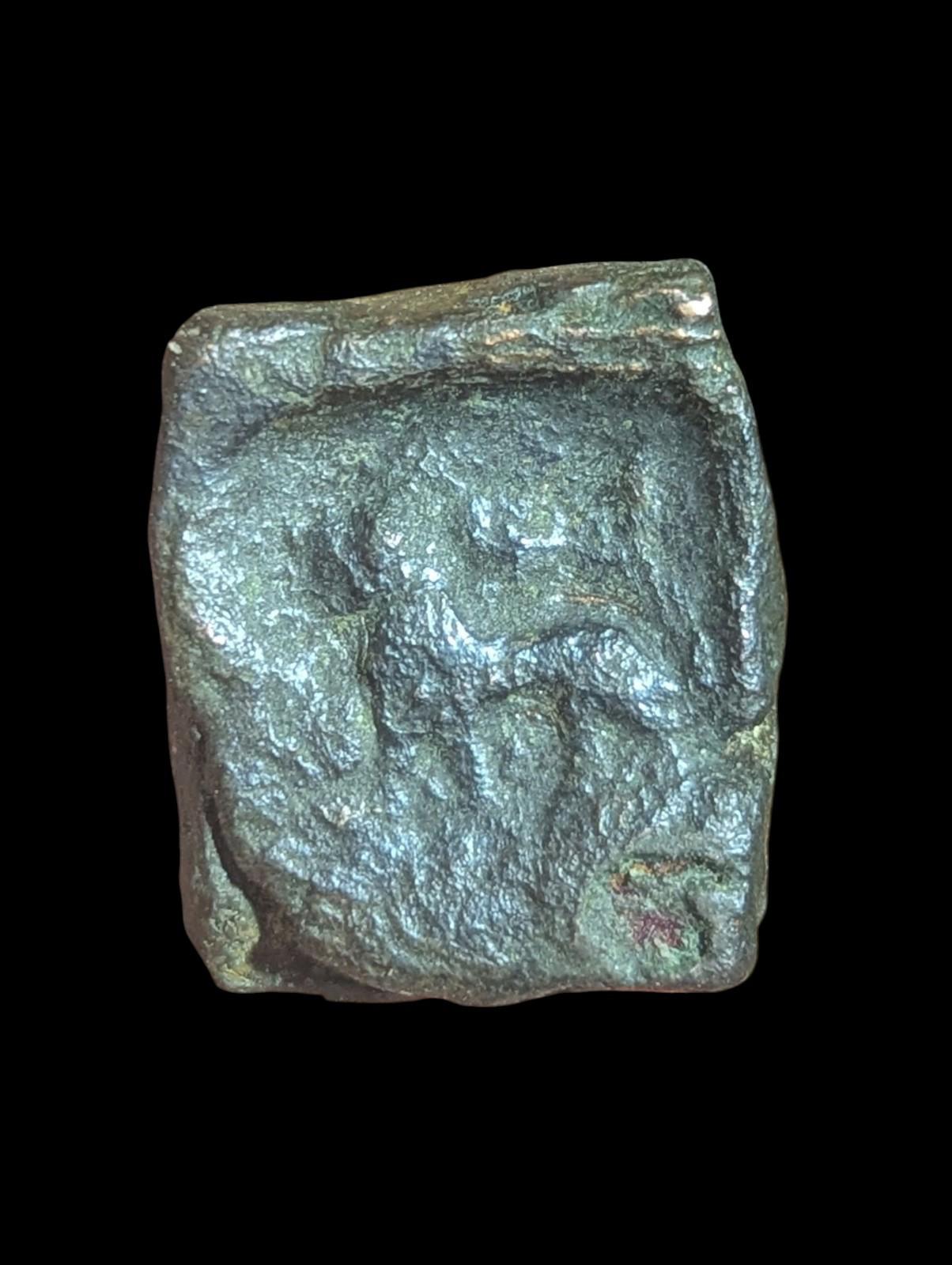 Ancient India Excellent grade Taxila  copper unit Lion-Elephant type Gandhara