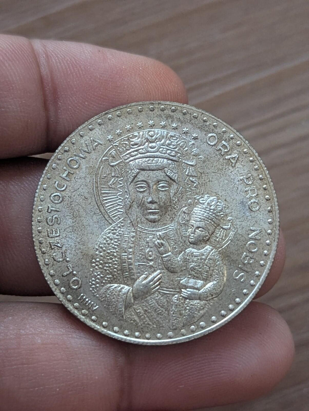 Pope John Paul II/Madonna & Child 35MM Round  AU w/Toning