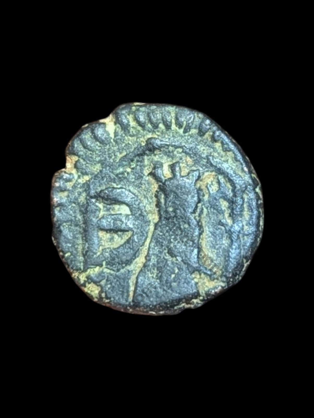 Ancient Christian Byzantine Dynasty Artifact 5 Nummi - Justinian I