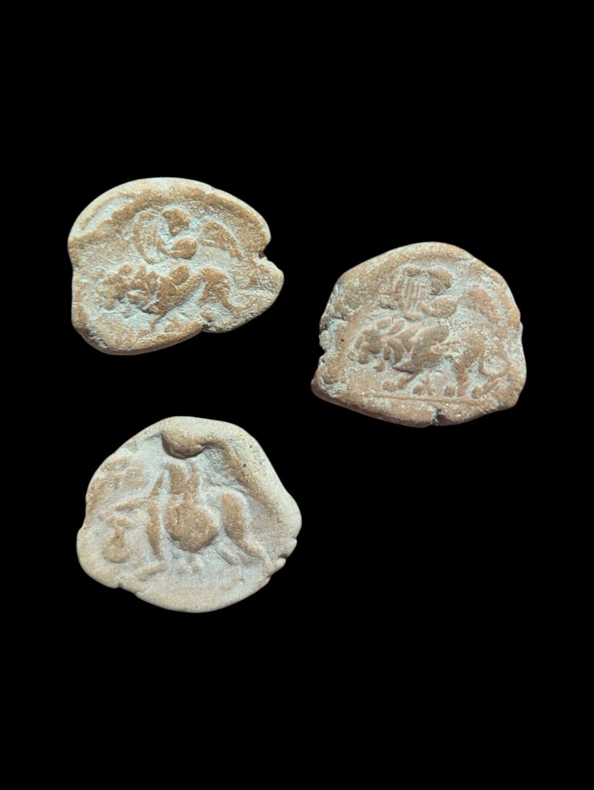 Random 1 Ancient Greek / Roman Circa 1st-3rd centuries AD. Terracotta token"*