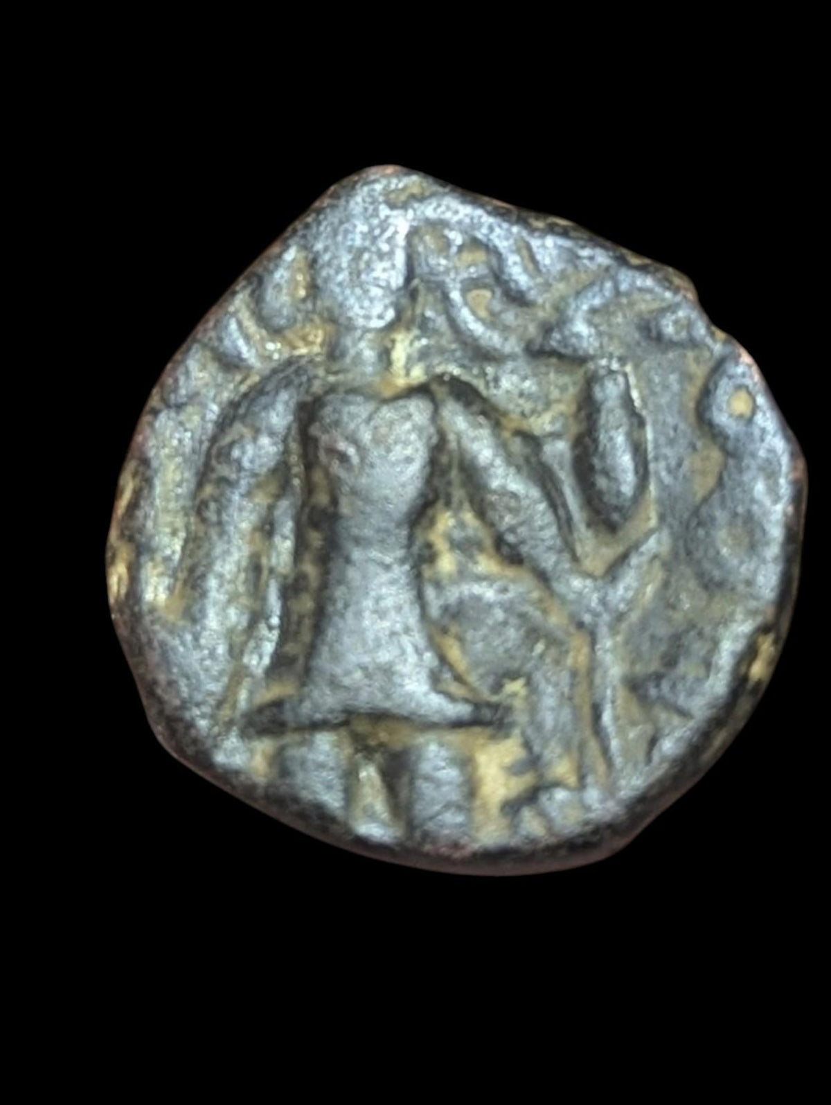 EMPIRE KOUSHAN. TÉTRADRACHME DE BRONZE. VASUDEVA I, VERS 192-225 APR. J.-C. REVERS À L'EFFIGIE DE SHIVA.
