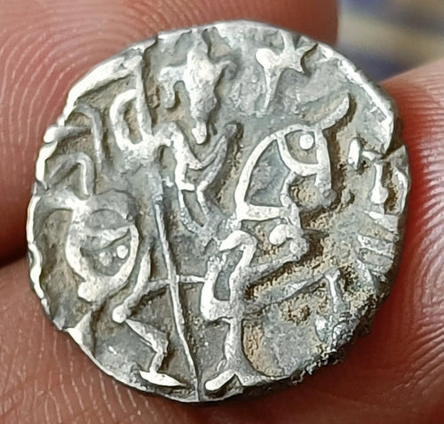 #O31#Indian OHINDA DYNASTY Samanta Deva HORSE & BULL SILVER coin BEAUTIFUL GRADE