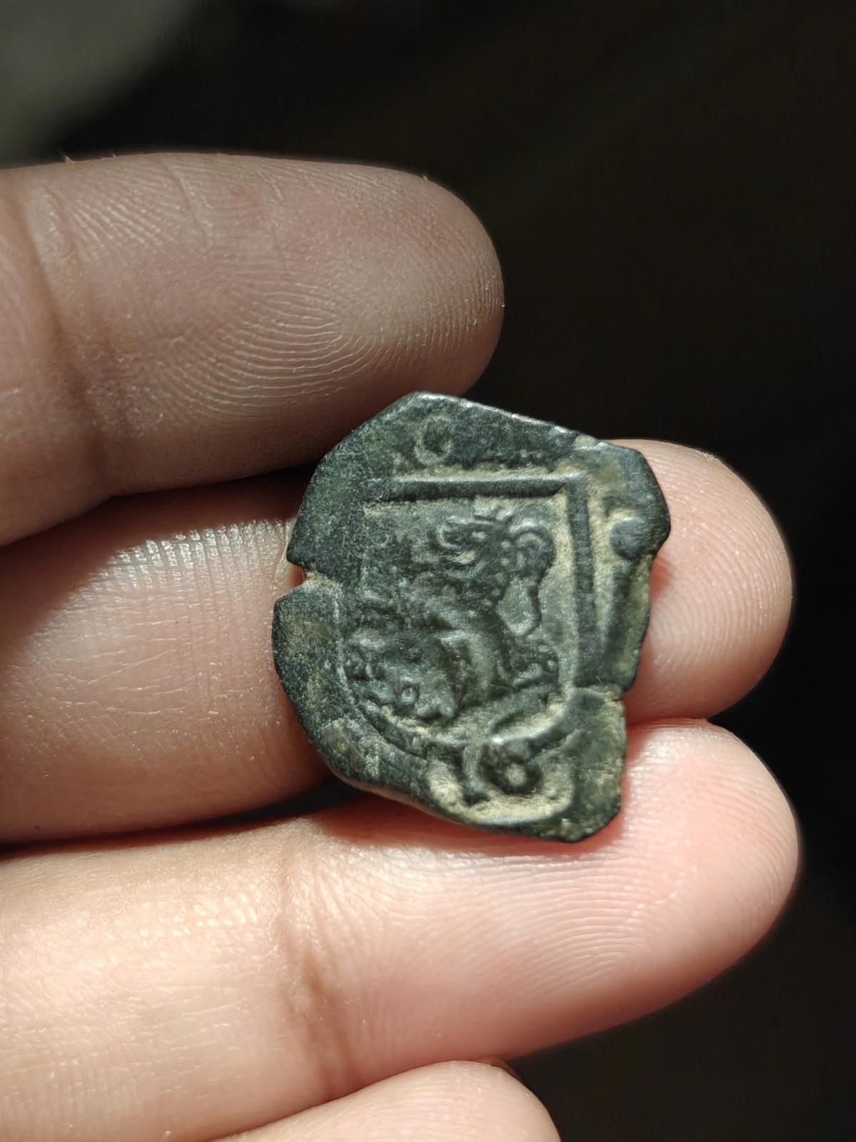 1686 Spain Maravedis Coin Charles II Bronze 2 Maravedis Circulated