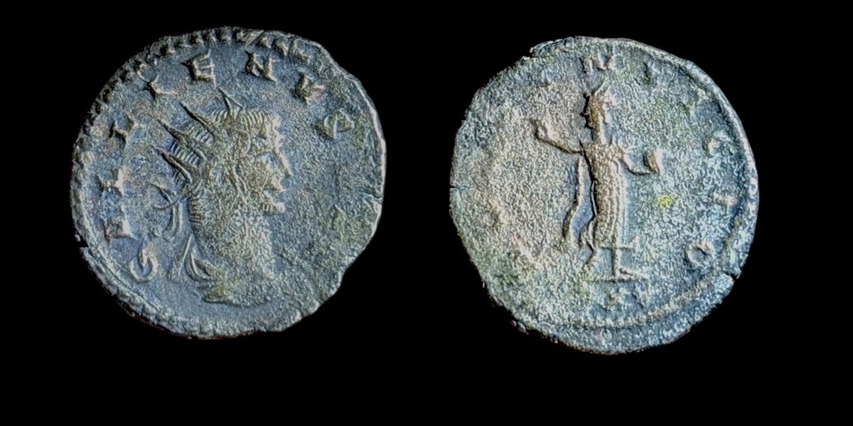 ROMAN EMPIRE - 267 AE Antoninianus - Gallienus - Sol Standing Left with Globe