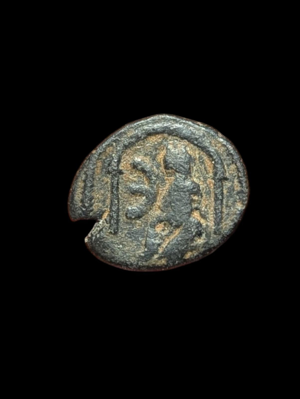 Ancient Christian Byzantine Dynasty Artifact 5 Nummi - Justinian I