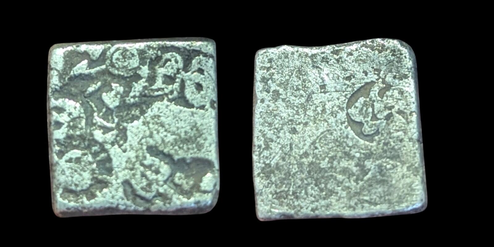 India ⭐ INDUS Valley Mayuriyan Punch ⭐ silver Coin 300 BC