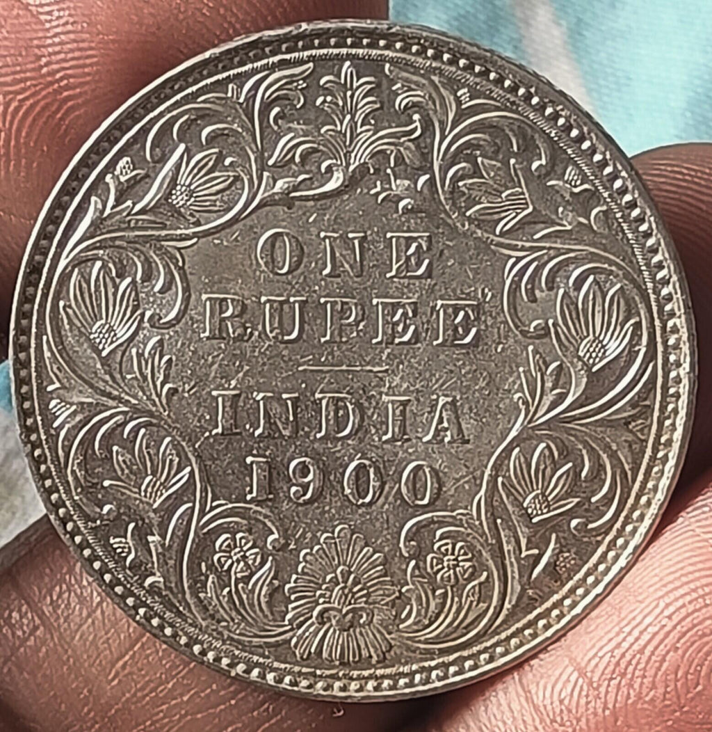 #VAN10#Victoria-British India colony-Silver Rupee-1900-Bombay Mint 11.6 gm
