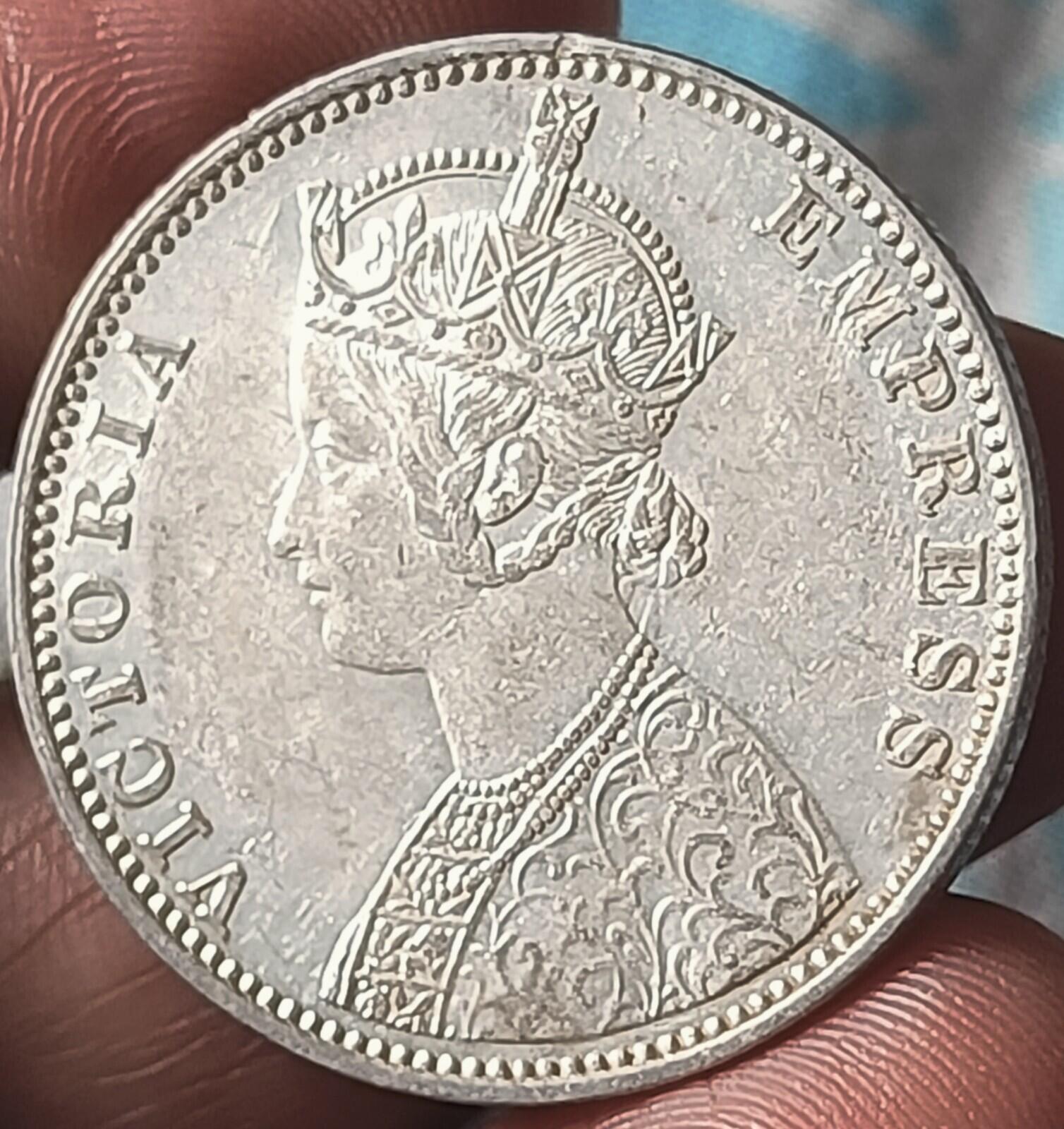 #VAN10#Victoria-British India colony-Silver Rupee-1900-Bombay Mint 11.6 gm