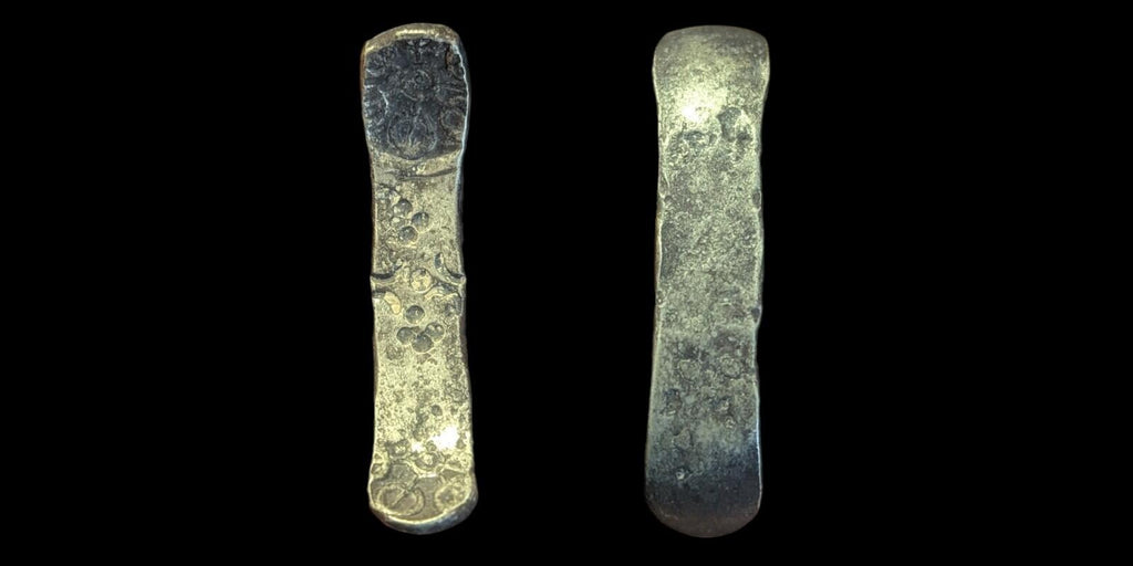 ⭐INDIA⭐. Ancient GANDHARA JANAPADA Authentic OLD 600 B.C Silver Coin Bent Bar