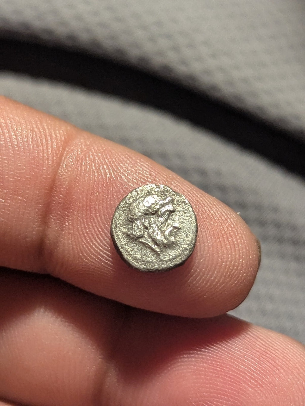 Kingdom of Bactria:  Seleukos I Nikator (Circa 285-280 BC) AR Obol Rare