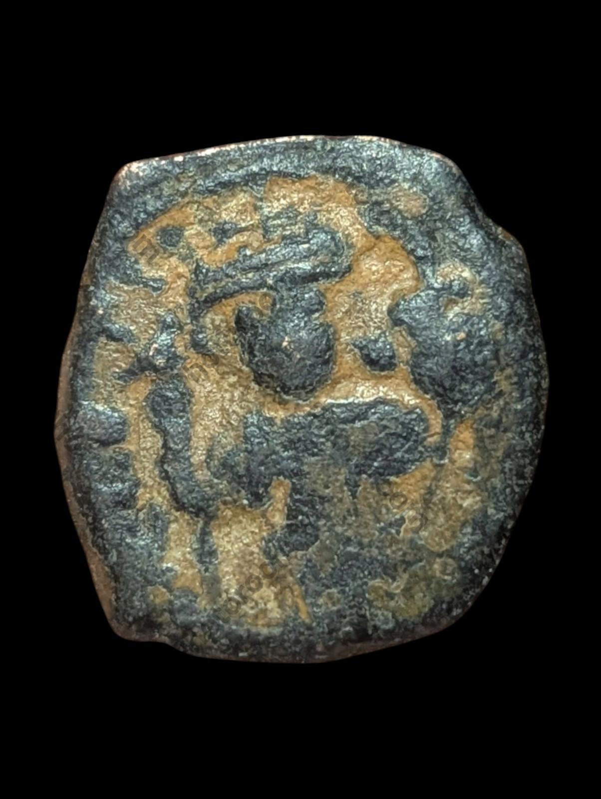 Islamic UMAYYAD, time of Abd al-Malik, Æ Fals, Emesa mint, circa 685-690's AD