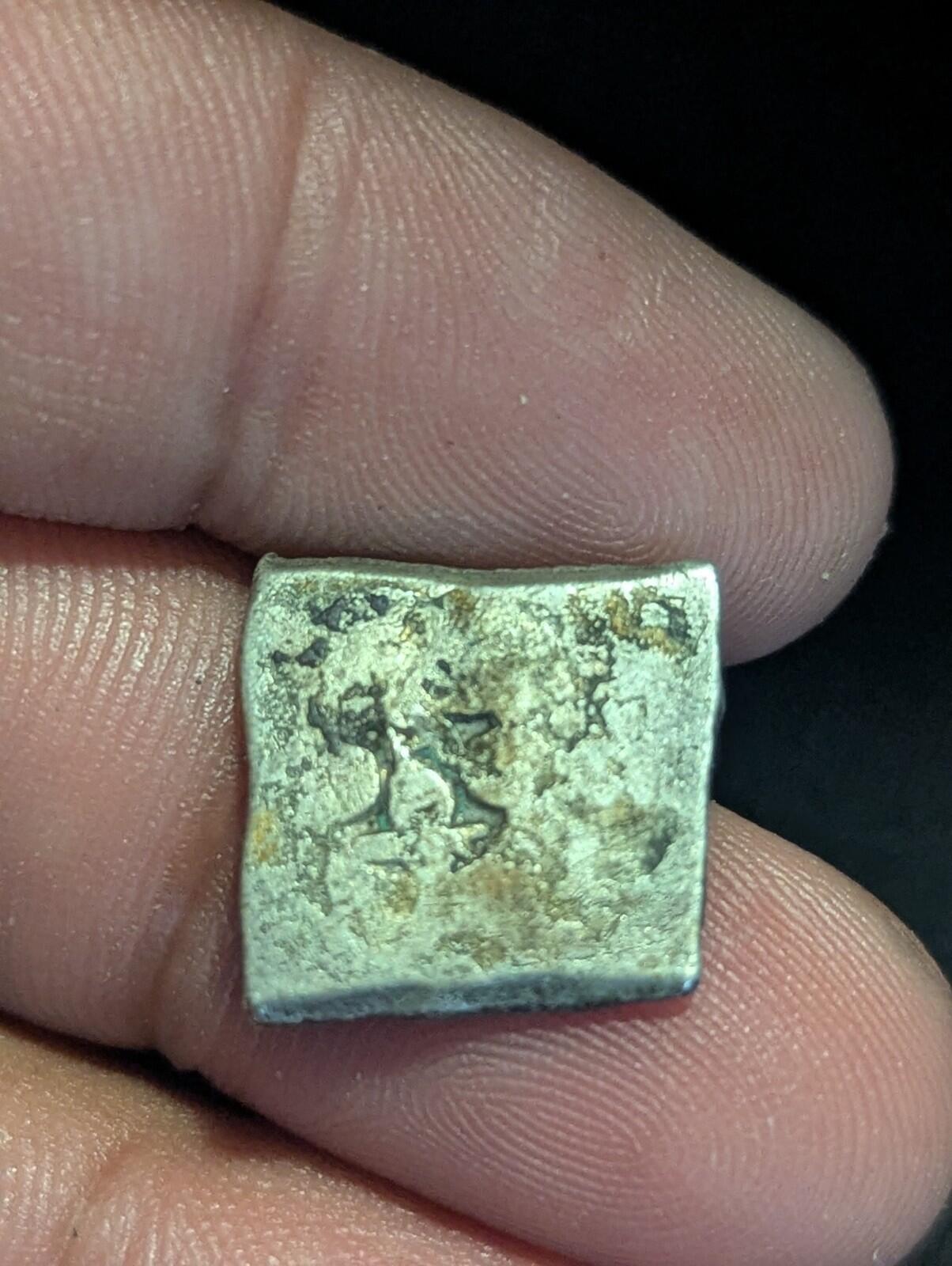 India ⭐ INDUS Valley Mayuriyan Punch ⭐ silver Coin 300 BC.!